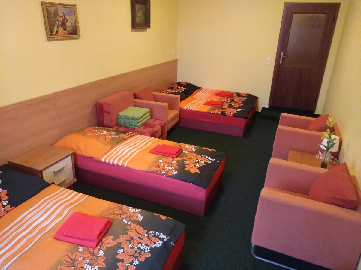 Guest House U Zámku Slatiňany Exteriér fotografie